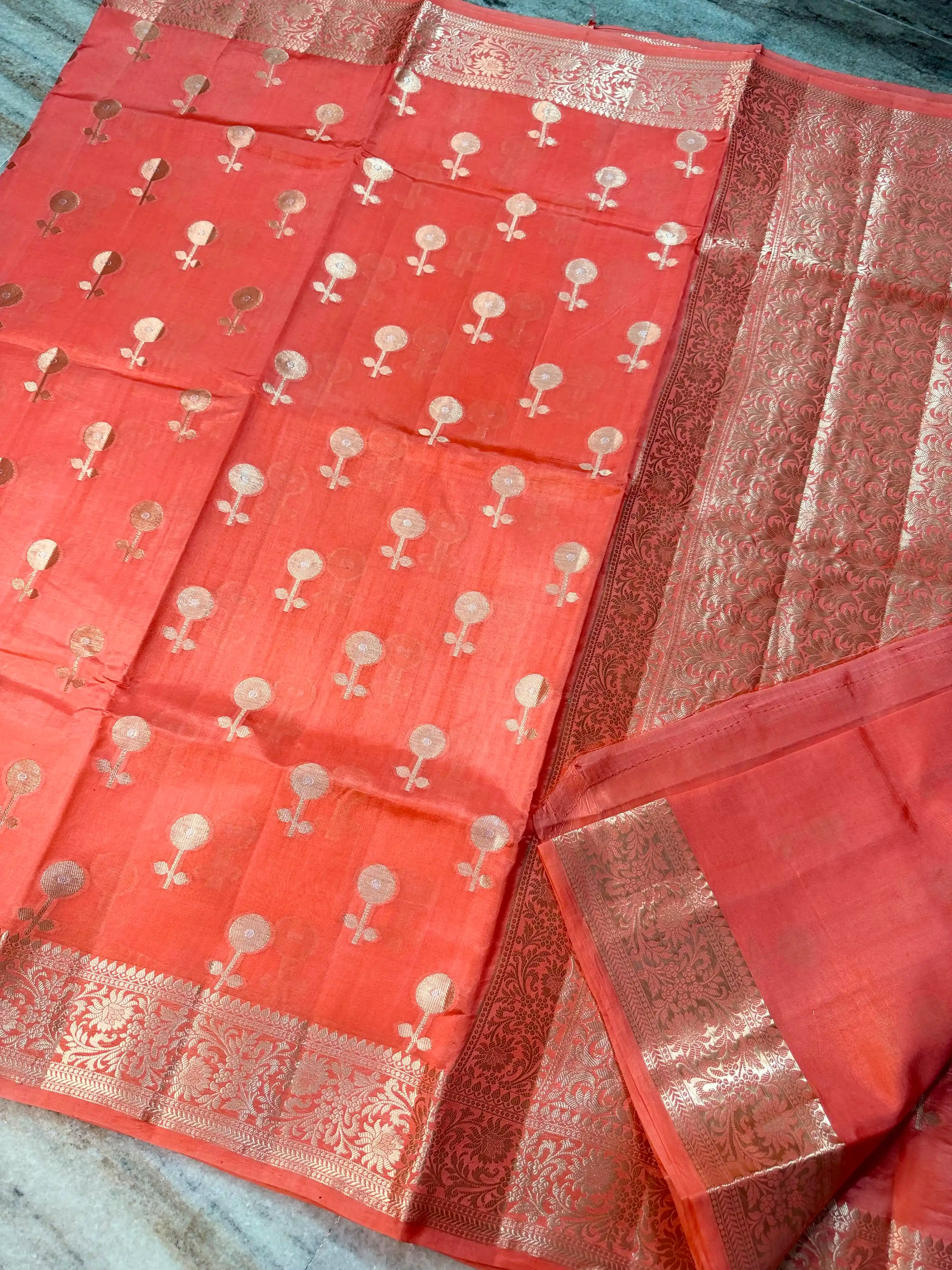 Banarasi Mashru Katan Floral Buti Silk Saree